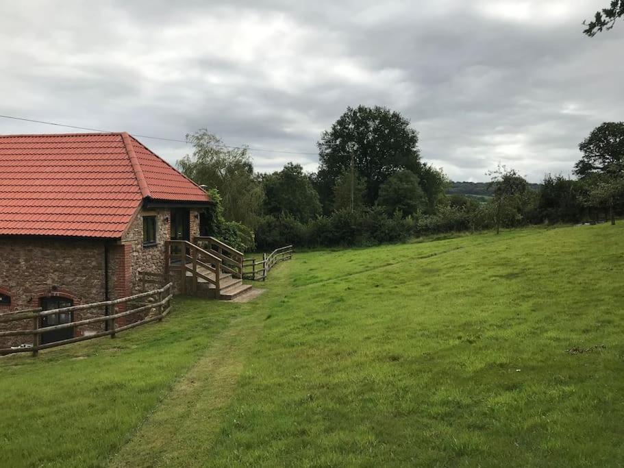 הוילה Hemyock Burleyhayes Barn - Secluded Devon Hideaway. מראה חיצוני תמונה