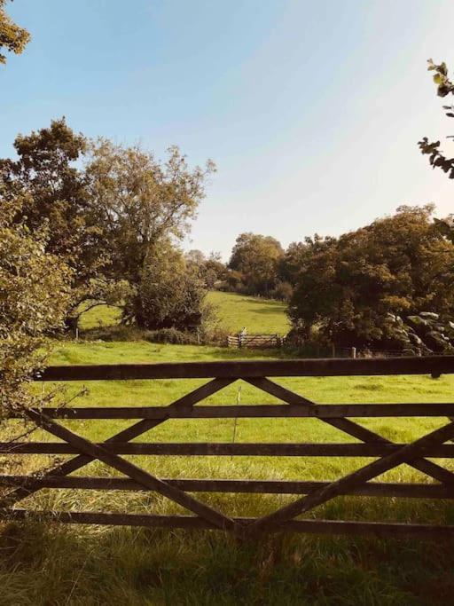 הוילה Hemyock Burleyhayes Barn - Secluded Devon Hideaway. מראה חיצוני תמונה